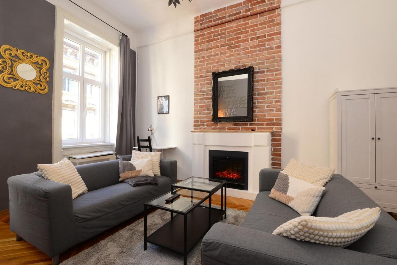 Your Place Apartman Budapest Ngoại thất bức ảnh